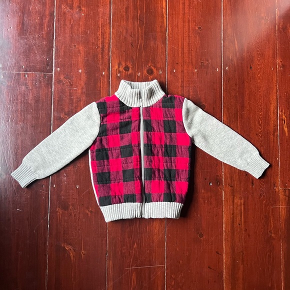 Cat & Jack Red and black plaid zip up sweater with gray sleeves and back 5T - Picture 2 of 7